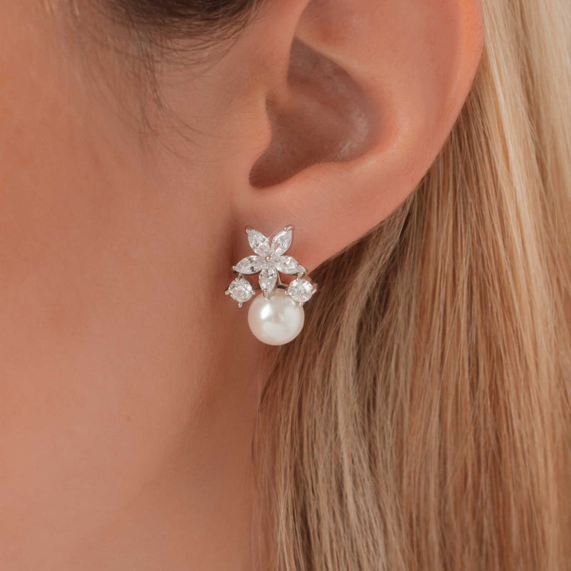 Silver Fleur Earrings