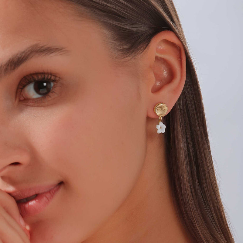 Gold Seashell Earrings