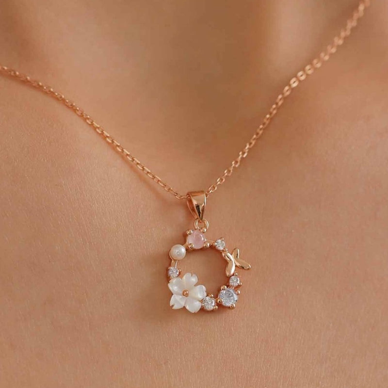Rose Gold White Spring Flower Necklace