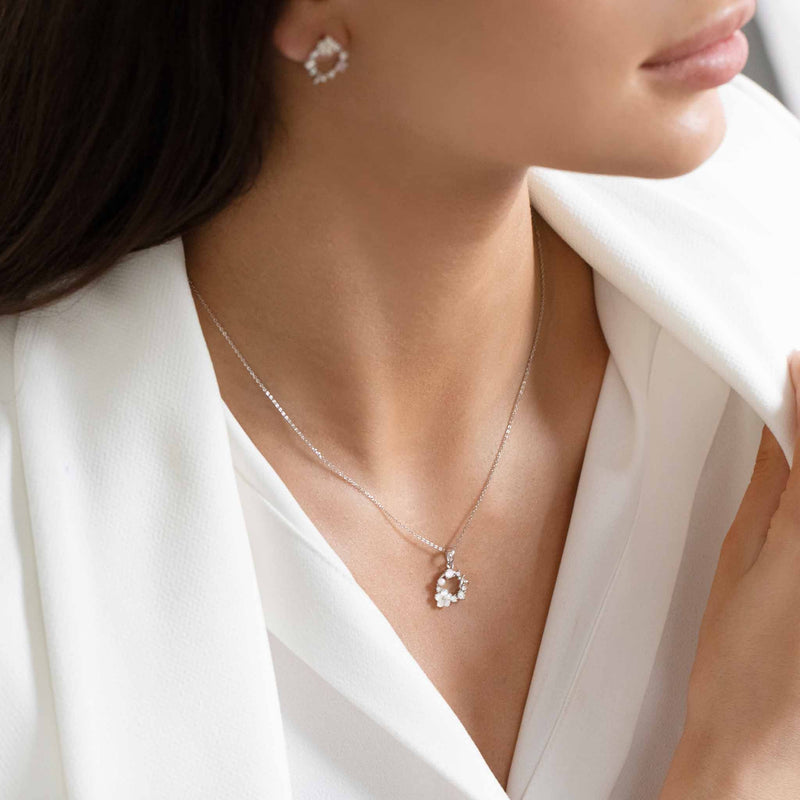 Silver Spring Flower Necklace