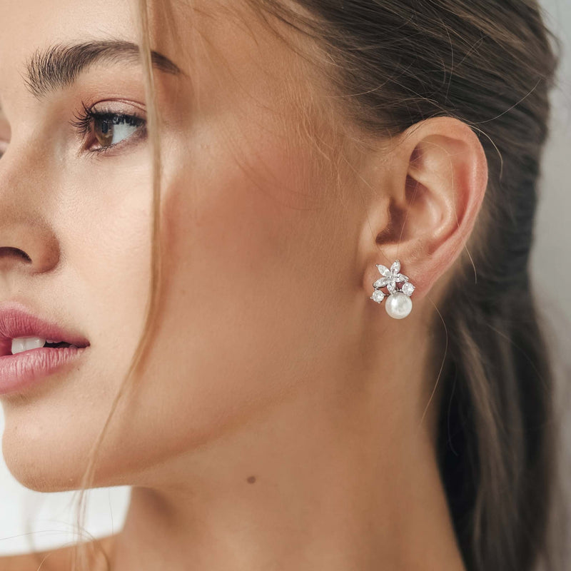 Silver Fleur Earrings