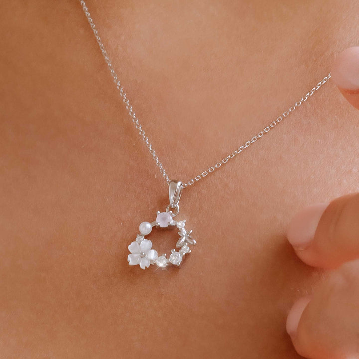 Spring Flower Necklace - Silver
