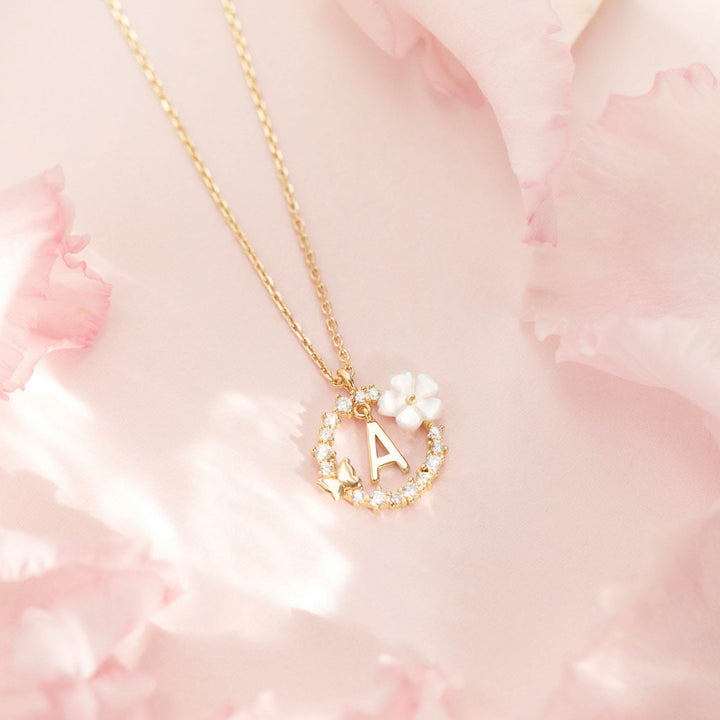 Letter Necklace Gold