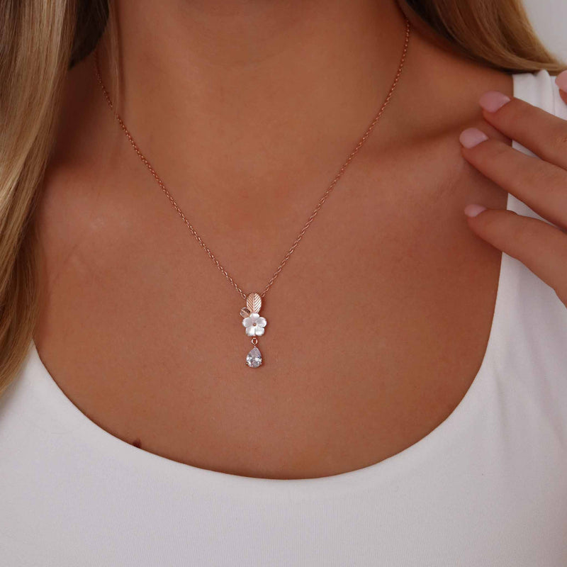 Leaf Drop Necklace