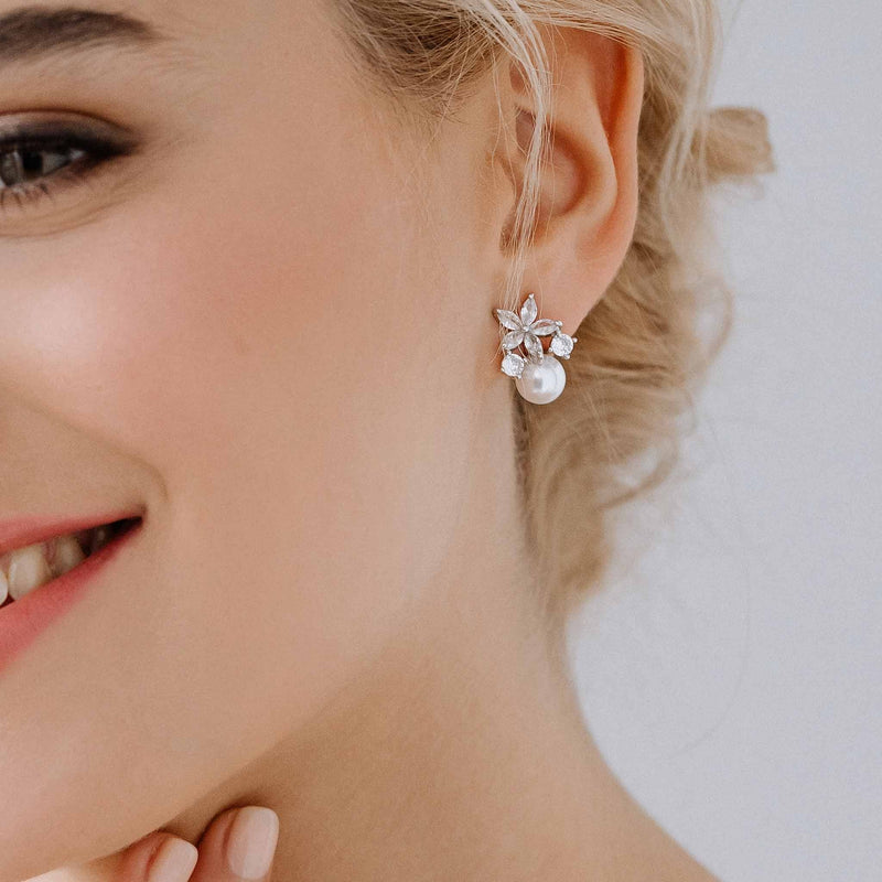 Damen Perlenohrringe Fleur mit Zirkonia Blume in Weißgold – Rior Design  International